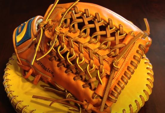 Procedure for Re-lacing a baseball glove