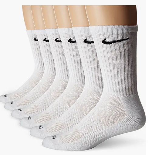 Thin and comfortable socks for volleyball